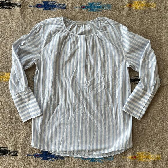 Everlane Silky Cotton Balloon Sleeve Blouse in Periwinkle/White Size 4 - Picture 2 of 6